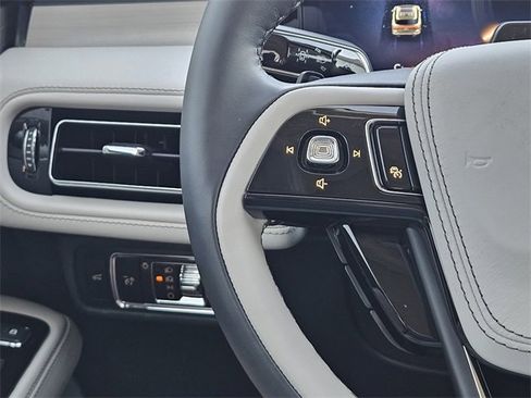 New 2026 Lincoln Aviator Reserve image 26