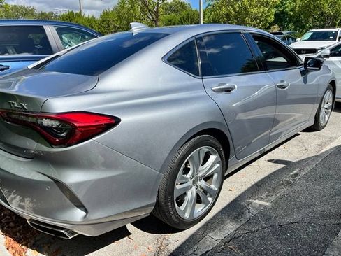 Used 2021 Acura TLX w/ Technology Package FWD image 4