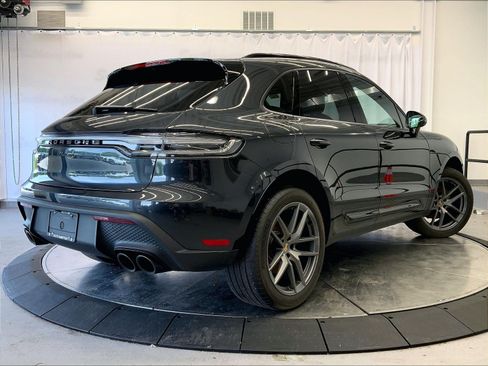 Certified 2024 Porsche Macan AWD/4WD image 7
