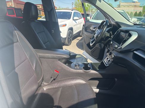 Used 2021 GMC Terrain SLT AWD/4WD image 21