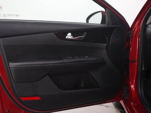 Used 2019 Kia Forte S FWD image 18
