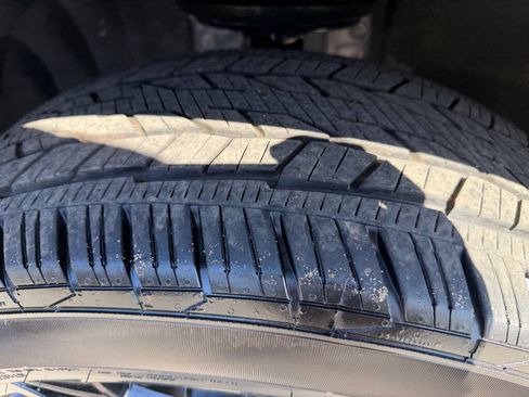 Used 2026 Chevrolet Traverse RS w/ LPO, Floor Liner Package AWD/4WD image 65