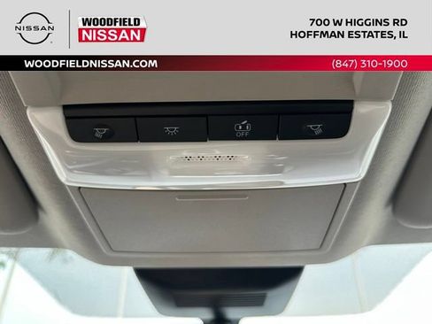 Certified 2025 Nissan Sentra SV FWD image 32
