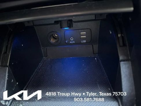 Used 2016 Subaru Outback 2.5i Limited AWD/4WD image 21