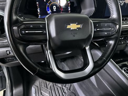 Used 2023 Chevrolet Colorado LT w/ LT Convenience Package II AWD/4WD image 11