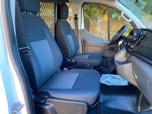Used 2024 Ford Transit 250 T-250 130 Low Rf 9070 GVWR RW w/ Exterior Upgrade Package image 19
