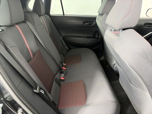 Used 2025 Toyota Corolla Cross AWD Hybrid image 28