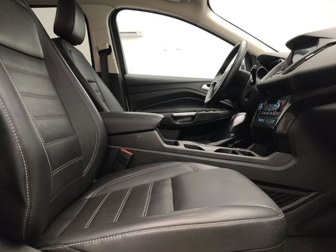 Used 2019 Ford Escape Titanium FWD image 21