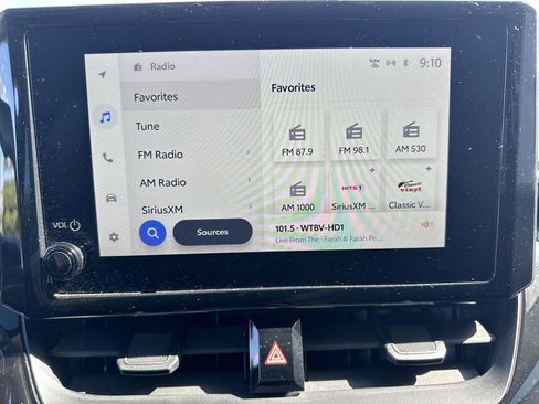 Used 2024 Toyota Corolla LE FWD image 25