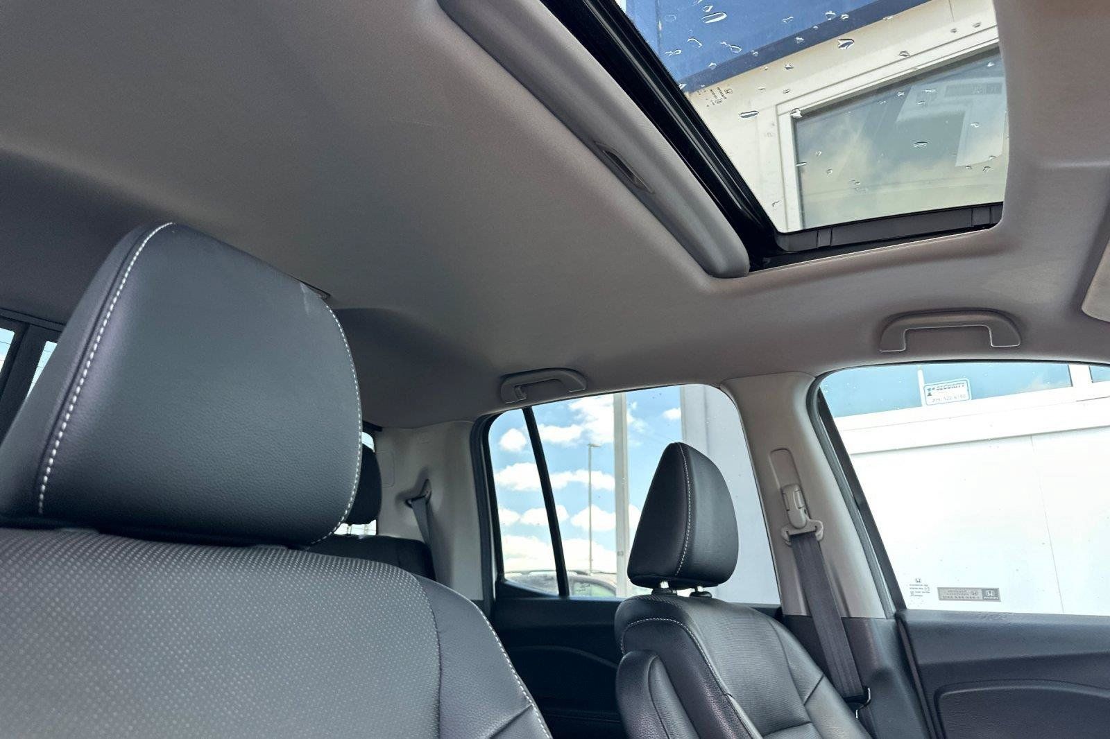 Used 2023 Honda Ridgeline RTL image 16