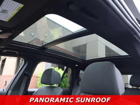 Used 2022 BMW X5 M50i AWD/4WD image 28