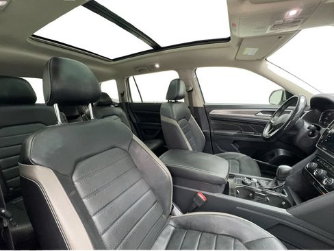 Used 2021 Volkswagen Atlas SEL Premium AWD/4WD image 32
