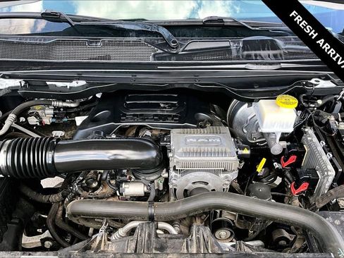 Used 2020 RAM 1500 Laramie w/ Sport Appearance Package AWD/4WD image 30