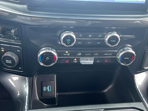 Used 2022 Ford F150 XLT w/ Equipment Group 302A High image 24