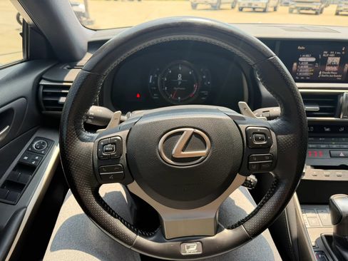 Used 2020 Lexus IS 300 F Sport w/ F Sport Package AWD/4WD image 19