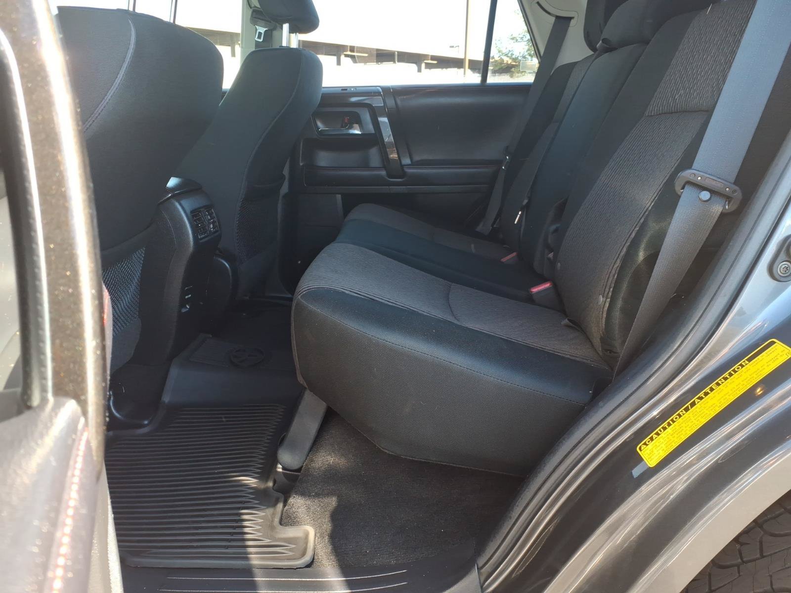 Used 2018 Toyota 4Runner TRD Off-Road AWD/4WD image 16