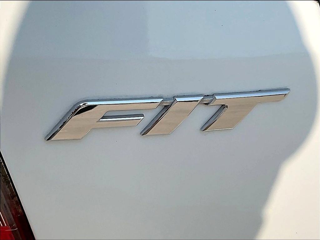 Used 2009 Honda Fit Sport image 21