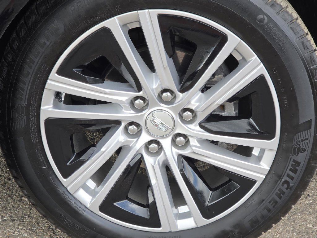 Used 2024 Cadillac Lyriq Tech w/ Driver Assist Package AWD/4WD image 10