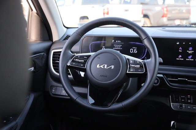 Used 2026 Kia Seltos S FWD image 23