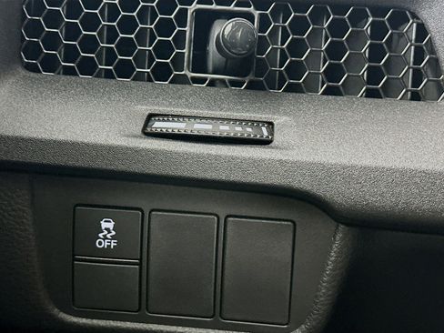 Used 2023 Honda CR-V EX image 16