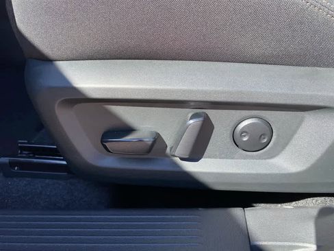 New 2026 Nissan Rogue SV image 12