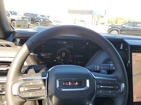 New 2026 GMC Yukon XL Elevation RWD image 19