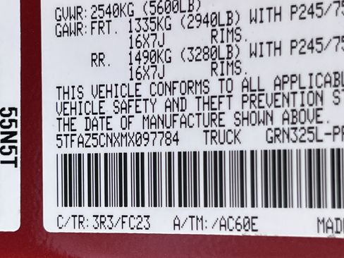 Used 2021 Toyota Tacoma SR5 RWD image 24
