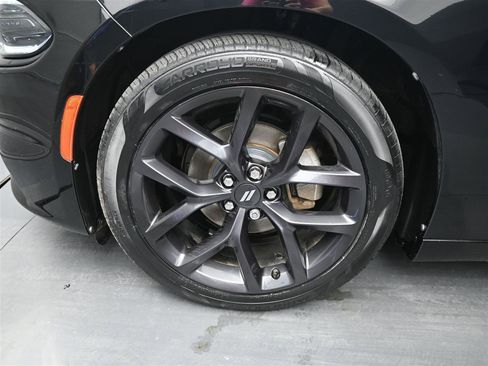 Used 2021 Dodge Charger SXT w/ Blacktop Package image 17