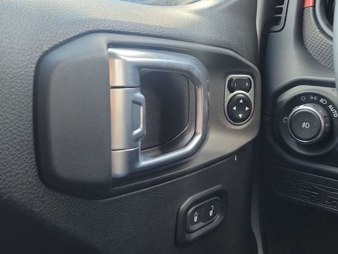 Certified 2024 Jeep Wrangler Unlimited Rubicon image 20