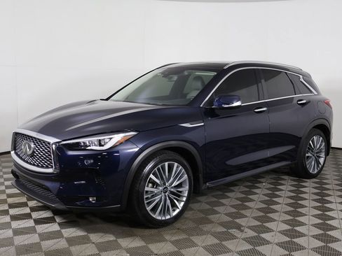 Used 2023 INFINITI QX50 Sensory image 11