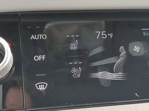 New 2026 Genesis GV70 2.5T Advanced AWD/4WD image 21