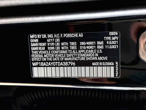 New 2026 Porsche Cayenne Coupe AWD/4WD image 32