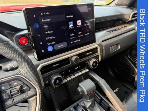 Used 2024 Toyota Tacoma TRD Sport w/ TRD Sport Premium Package AWD/4WD image 25