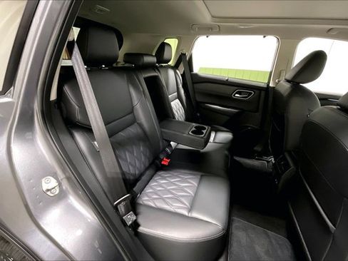 Used 2026 Nissan Rogue Platinum AWD/4WD image 27
