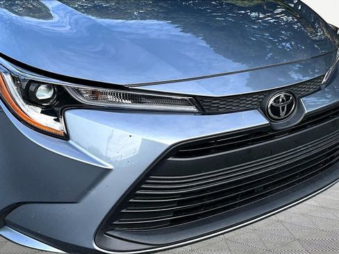 Certified 2025 Toyota Corolla LE w/ Convenience Package FWD image 30