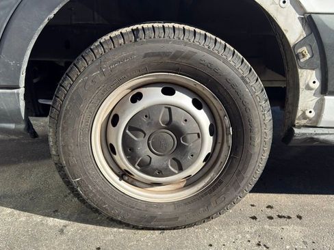 Used 2016 Ford Transit 250 130 Low Roof image 6