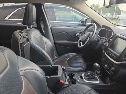 Used 2015 Jeep Cherokee Limited w/ Luxury Group