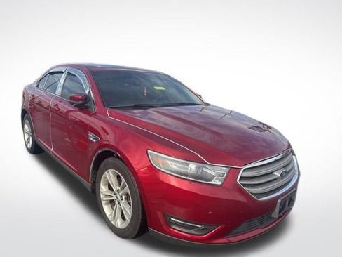 Used 2015 Ford Taurus SEL w/ Equipment Group 201A image 6