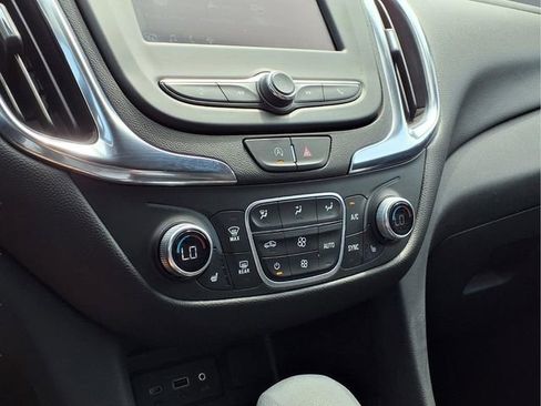 Certified 2024 Chevrolet Equinox LT FWD image 7