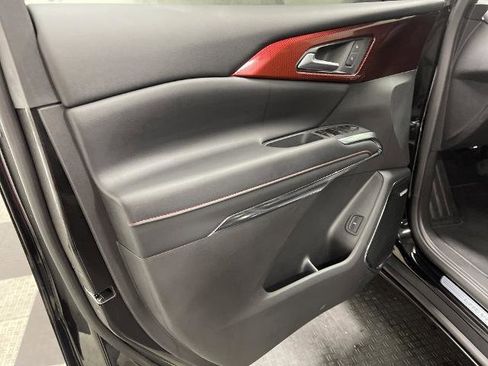 New 2026 Chevrolet Traverse Z71 w/ Enhanced Driving Package image 8