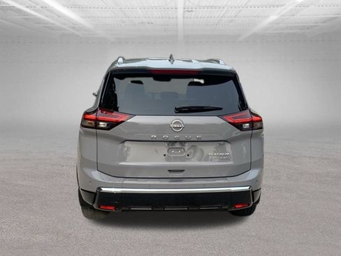 Used 2024 Nissan Rogue Platinum w/ Platinum Premium Package AWD/4WD image 4