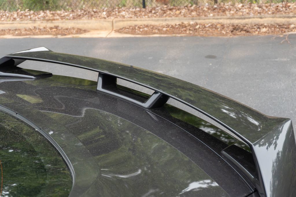 Used 2024 Ford Mustang GT RWD image 4