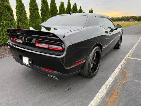 Used 2021 Dodge Challenger R/T Scat Pack RWD image 2