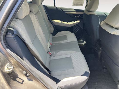 Used 2021 Subaru Outback Premium AWD/4WD image 39