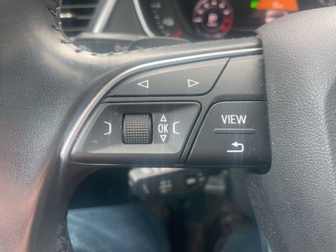 Used 2020 Audi Q5 e Premium Plus w/ Premium Plus Package image 23