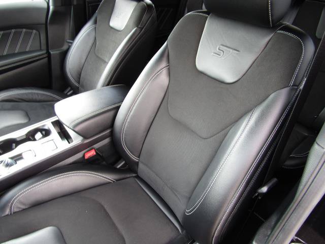 Used 2023 Ford Edge ST AWD/4WD image 19
