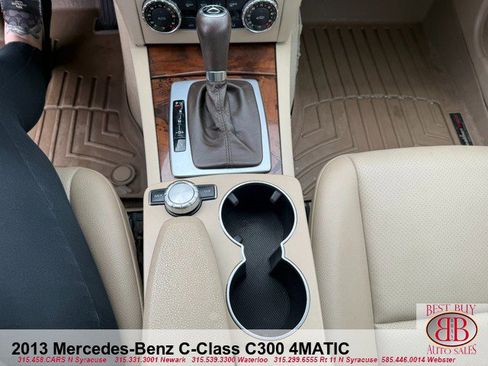 Used 2013 Mercedes-Benz C 300 4MATIC Sedan image 21