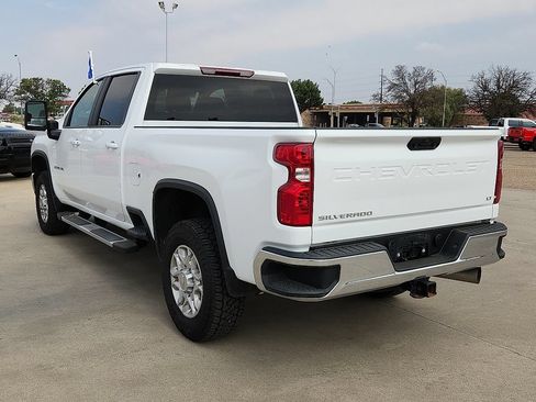 Used 2025 Chevrolet Silverado 2500 LT AWD/4WD image 2