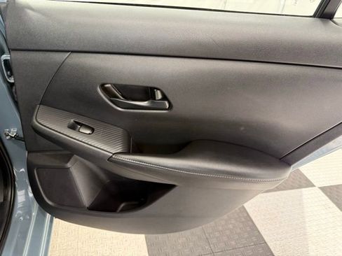 Used 2024 Nissan Sentra SV image 23