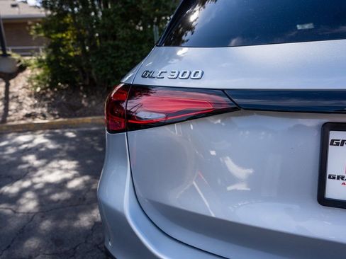 Used 2023 Mercedes-Benz GLC 300 4MATIC w/ Pinnacle Trim Package image 28